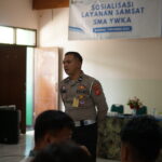 Melalui Polantas Menyapa dalam Program Police Goes To School, Aipda Aep Ajak Siswa SMA YWK Bandung Tertib Berlalu Lintas dan Taat Pajak Kendaraan dsc08418
