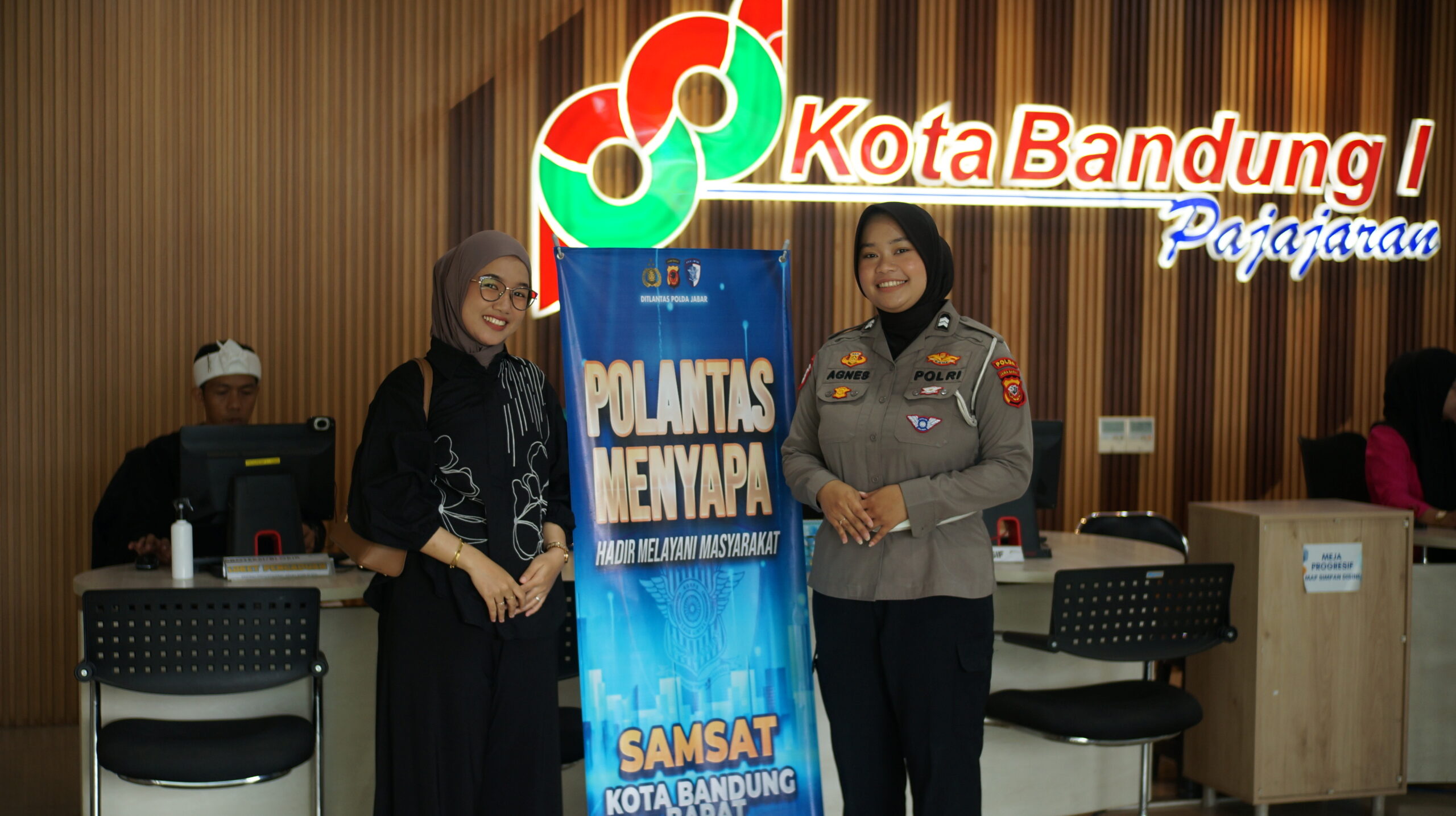 BRIPTU Agnes Bangun Kedekatan dengan Masyarakat Melalui Pelayanan Komunikatif di Program Polantas Menyapa dsc09310