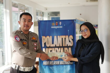 Briptu Rama Tunjukkan Inisiatif Pelayanan Prima, Permudah Masyarakat di Samsat Pajajaran p1023013